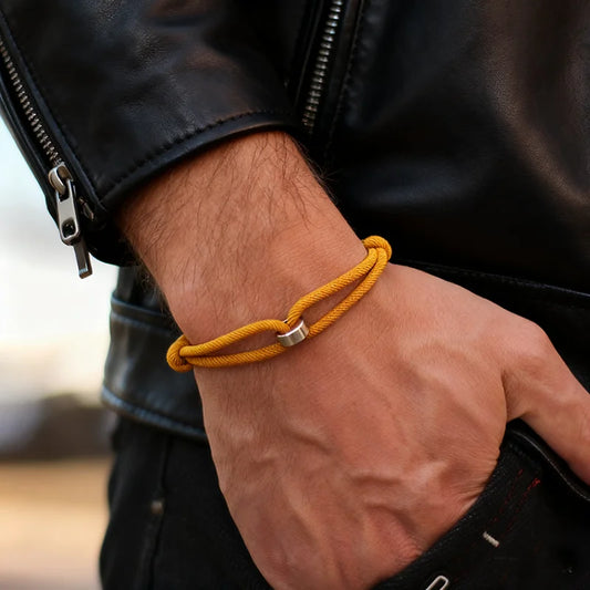 Pulsera de Cordón Trenzado – Estilo Minimalista Ajustable