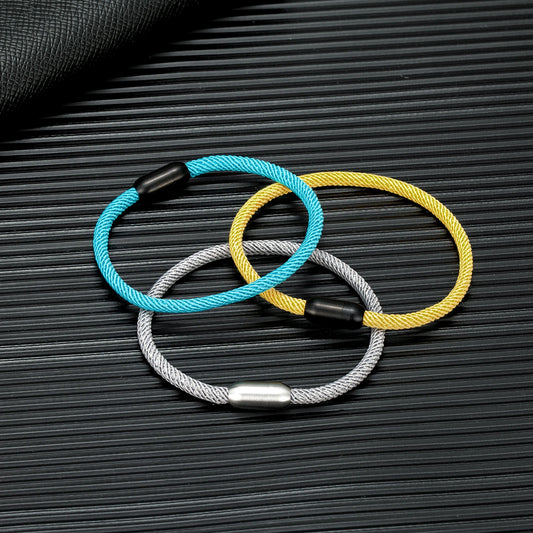 Pulsera de cuerda de tenis: accesorio deportivo con cierre magnético para jugadores y aficionados.