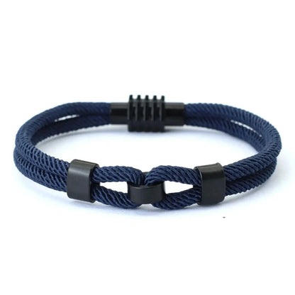 Titan Link Strong and resistant, like the unbreakable ties of the sea deideas