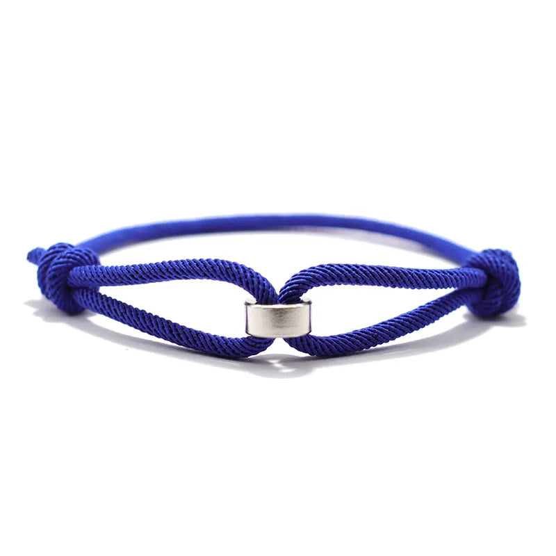Pulsera de Cordón Trenzado – Estilo Minimalista Ajustable