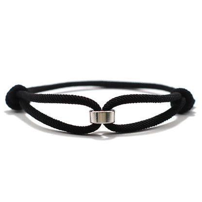 Pulsera de Cordón Trenzado – Estilo Minimalista Ajustable
