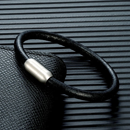Pulsera de cuero auténtico – Broche magnético de acero inoxidable | Estilo vintage para hombre