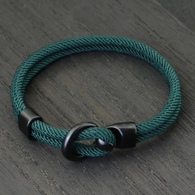 DualEdge bracelet The perfect combination of two layers that represent strength and flexibility deideas