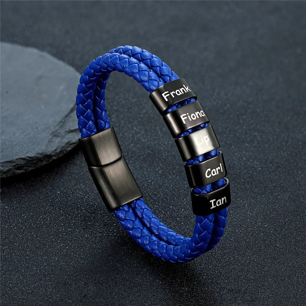 Pulsera de cuero trenzado personalizada con nombre de familia para hombre con dije de acero inoxidable